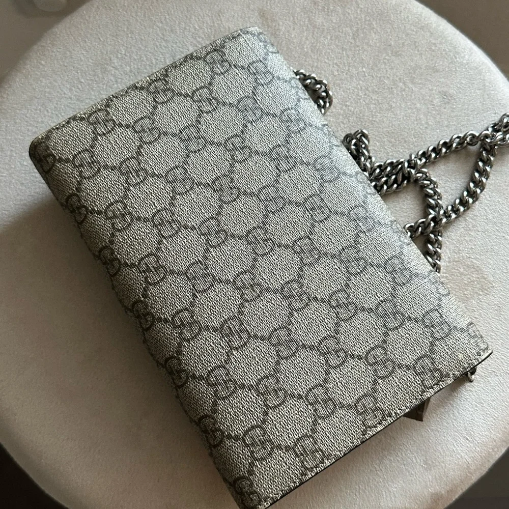 Gucci Beige Shoulder Bag - Picture 2 of 10